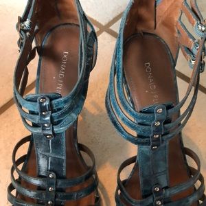 Donald Pliner heels